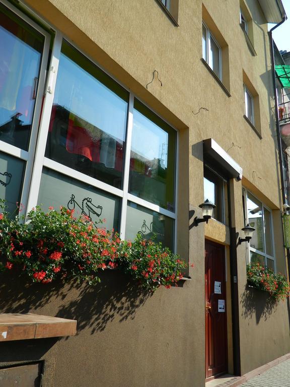 Hostel Krokodyl Varsovia Exterior foto