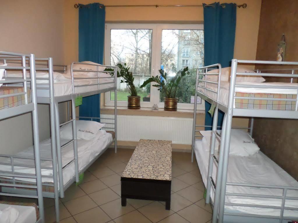 Hostel Krokodyl Varsovia Exterior foto