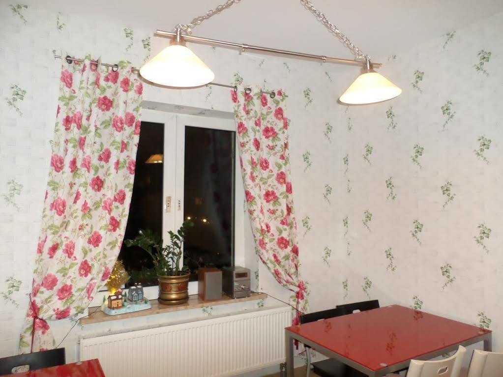 Hostel Krokodyl Varsovia Exterior foto